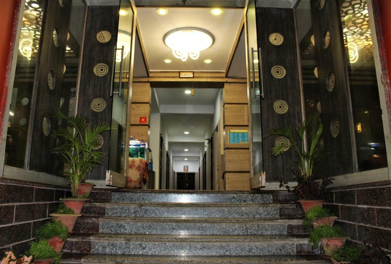 Hotel Park Lagoon Пури Экстерьер фото