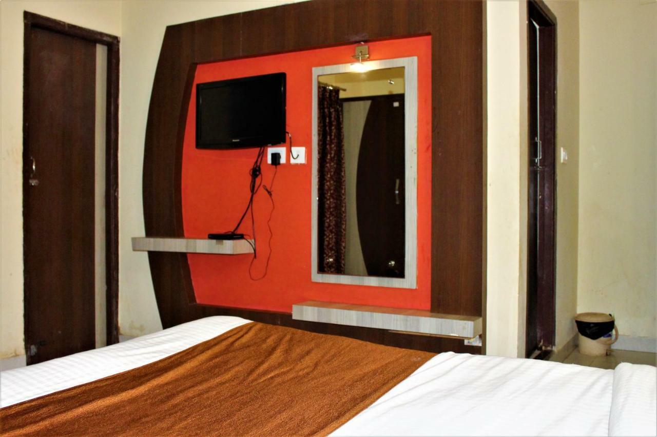 Hotel Park Lagoon Пури Экстерьер фото